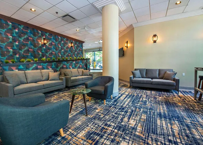 Grand Park Hotel & Suites Downtown Vancouver, Ascend Hotel Collection